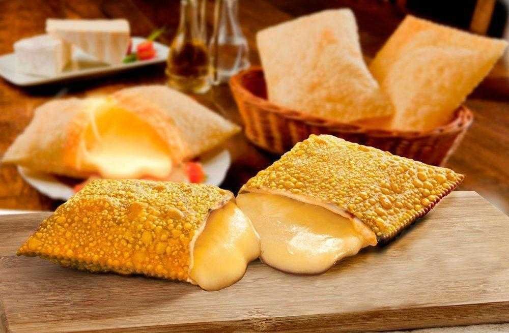 PASTEL DE FEIRA