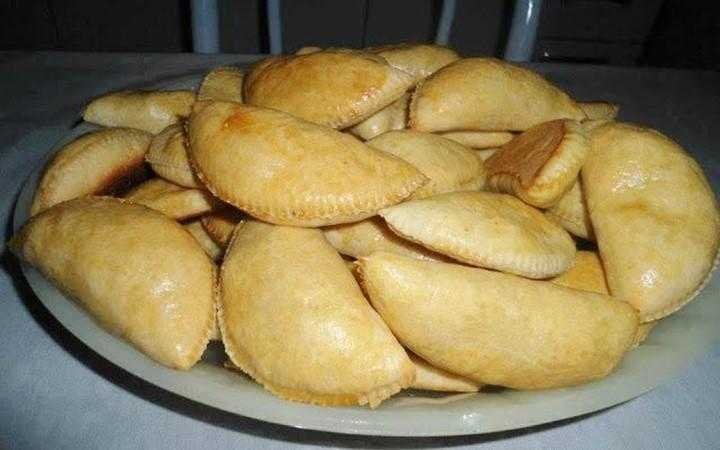 Pastel assado de creme de leite d