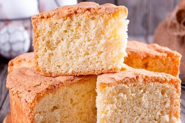 Bolo Pão de Ló