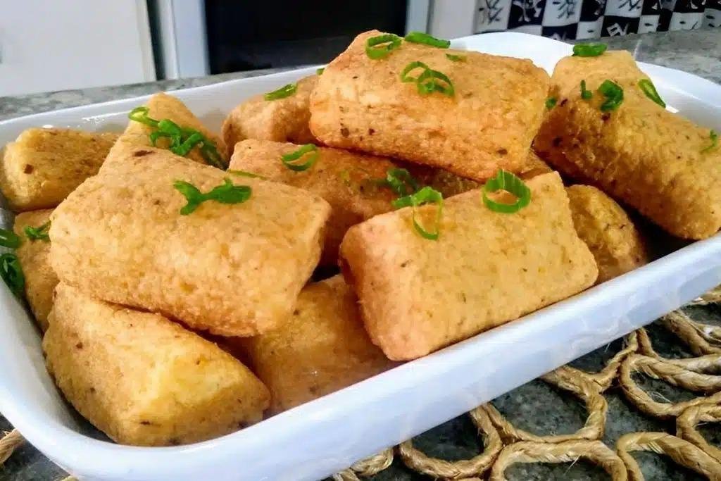 mandioca frita cremosa perfeita para acompanhar diversos tipos de carne Click Bolso Receitas