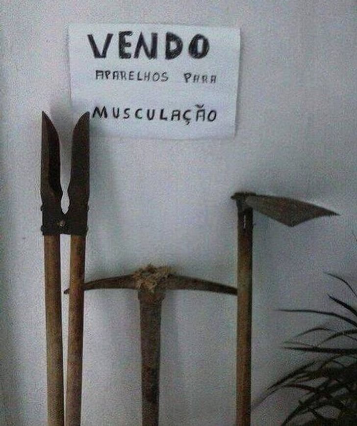 15 placas e avisos divertidos mostrando que o brasileiro nao