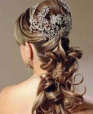 1594844531 367 Penteados para debutantes Aproveite os 15 anos com estilo
