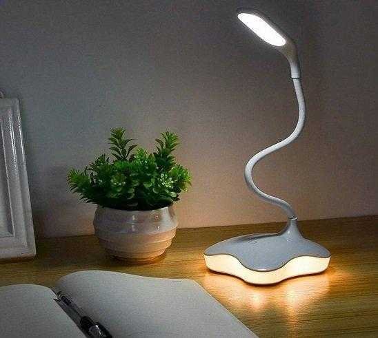 Luminária-de-mesa-para-estudo