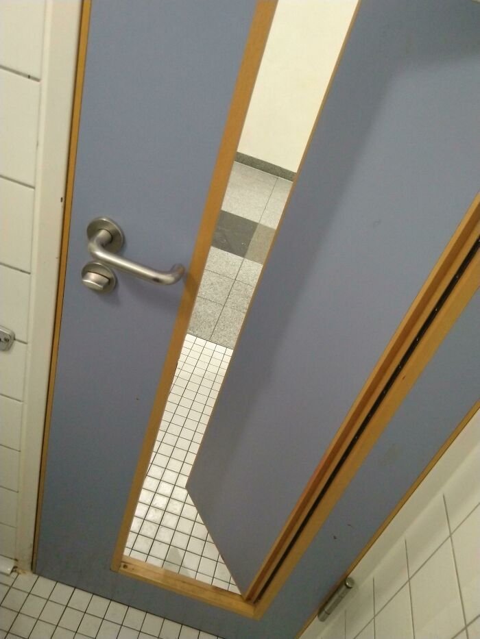 1647446895 271 20 pessoas que encontraram os piores exemplos de designs por
