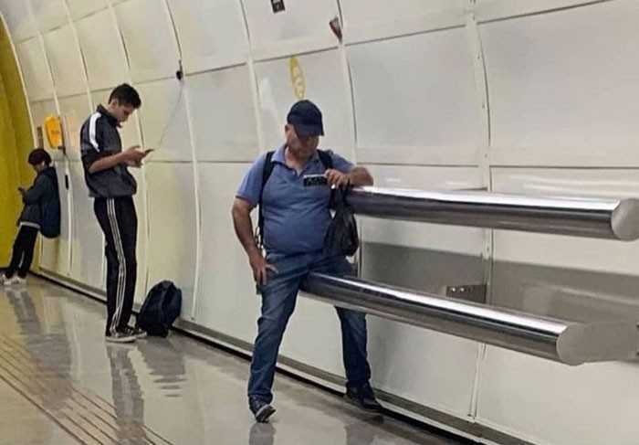1623720663 61 22 Vezes em que as pessoas foram vistas em publico