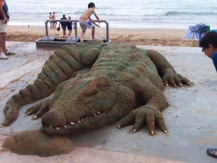 1614351886 300 Artista basco faz esculturas de areia tao perfeitas que se