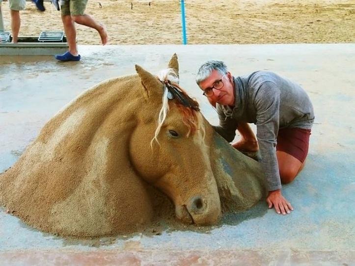1614351893 28 Artista basco faz esculturas de areia tao perfeitas que se