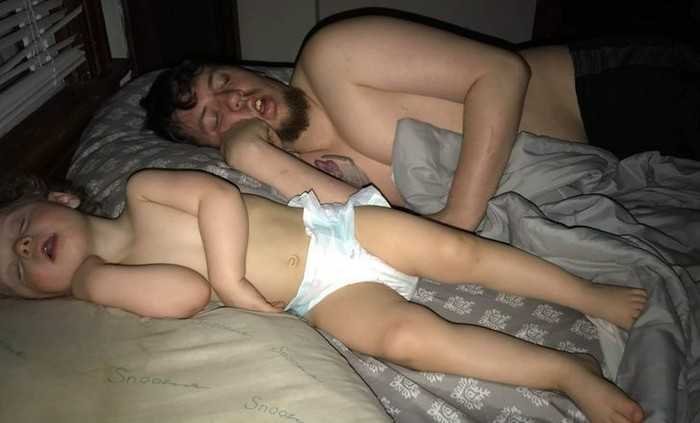 1625193760 868 16 Fotos que mostram a montanha russa que e ser pai