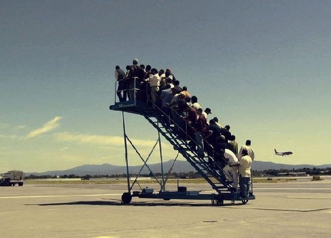1636385633 869 16 Pessoas que entendem que aeroportos sao uma aventura inesperada