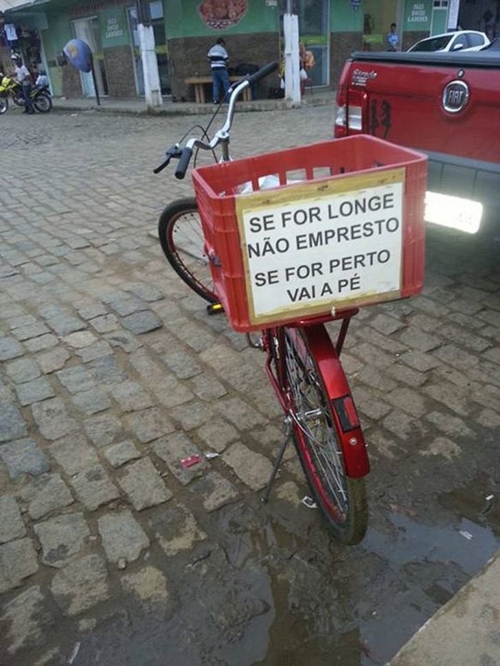 1654171089 982 15 placas e avisos divertidos mostrando que o brasileiro nao