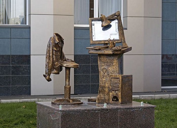 1657055931 7 12 Monumentos ao redor do mundo que fugiram de tudo