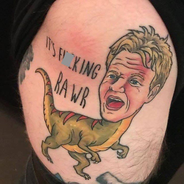1656445688 485 21 Tatuagens que definitivamente nao foram uma boa ideia