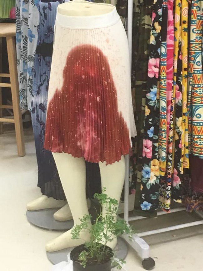 1658448911 923 20 Roupas que sao verdadeiros desastres da moda