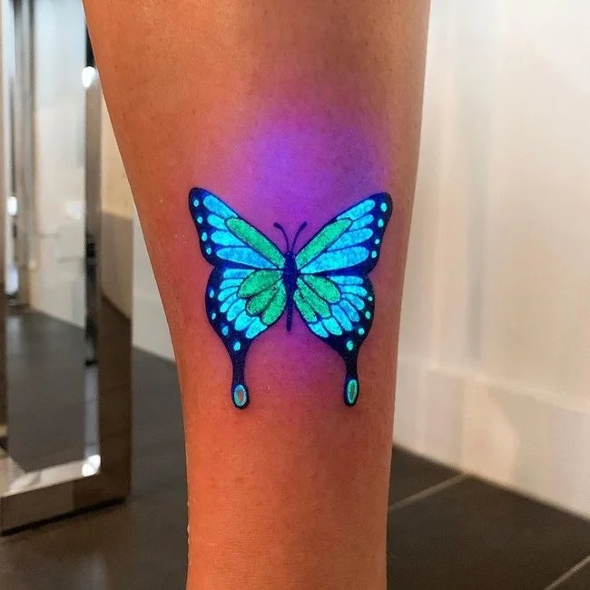 1584626185 801 Tatuadora australiana faz tatuagens brilhantes que parecem ganhar vida