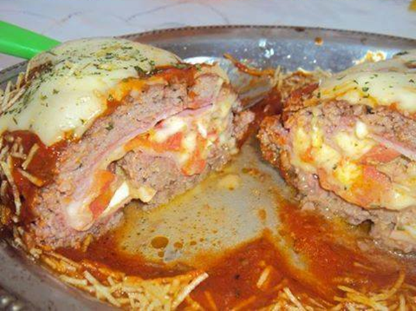 Aprenda fazer este maravilhoso rocambole de carne moída