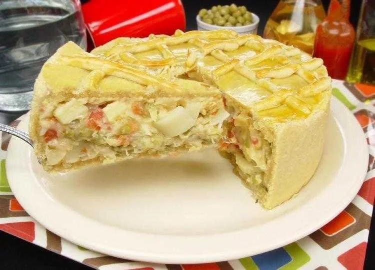 Empadão de palmito que derrete na boca