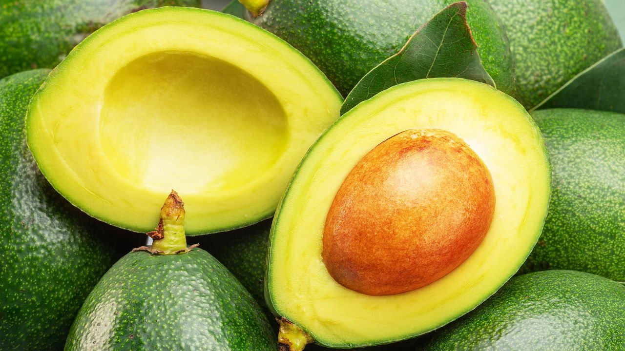 1758728635 865 a ciencia comprova 3 frutas que ajudam a limpar o